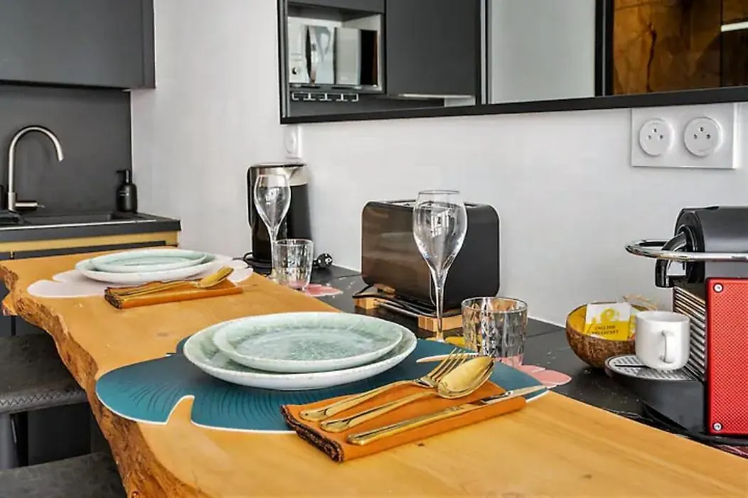Ferienwohnung Le Cupidon, En Plein Coeur De Lorient